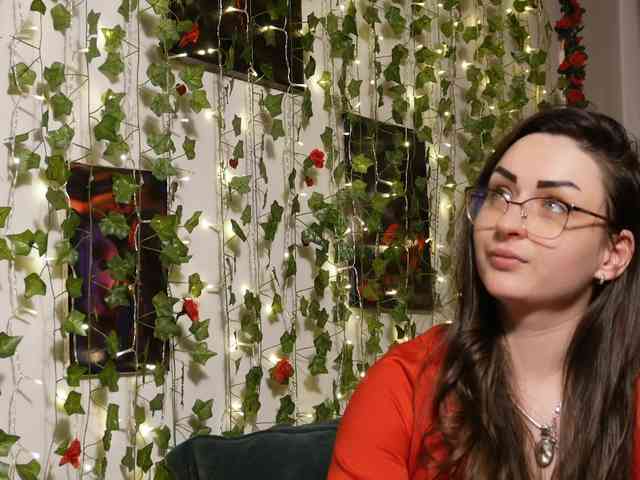 NaughtYHomemadE webcam