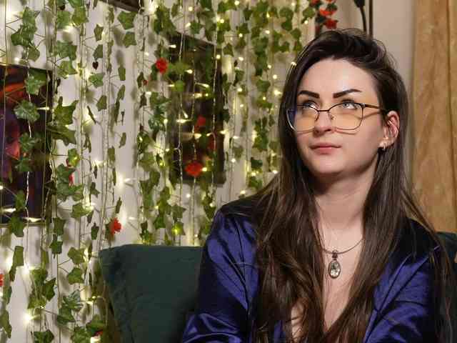 NaughtYHomemadE webcam