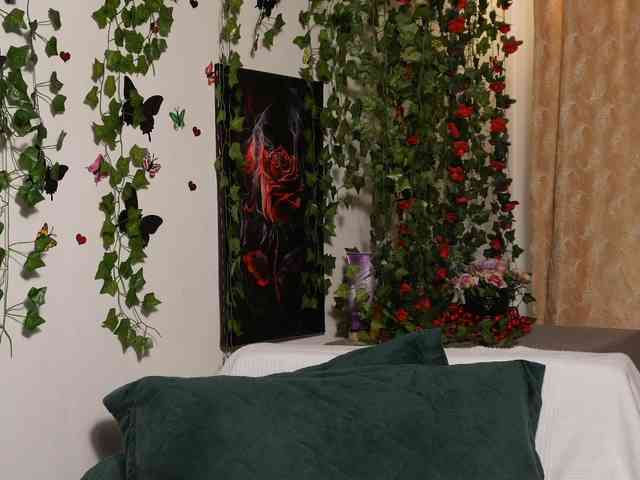 NaughtYHomemadE webcam