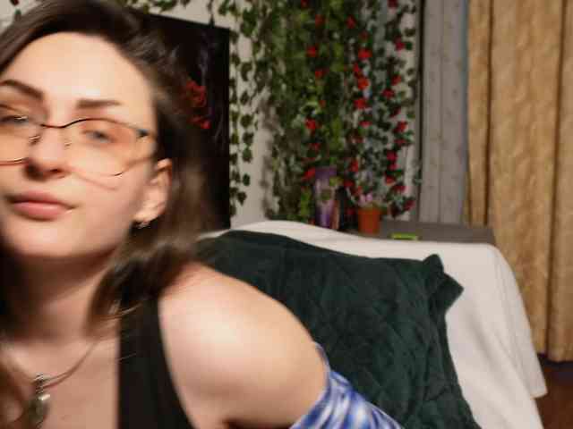 NaughtYHomemadE webcam