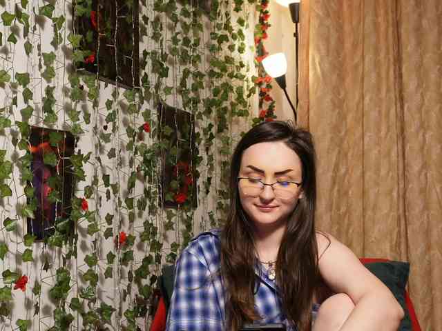 NaughtYHomemadE webcam