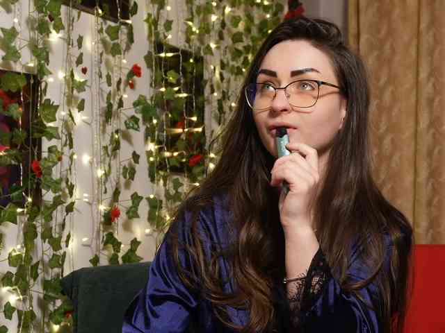 NaughtYHomemadE webcam