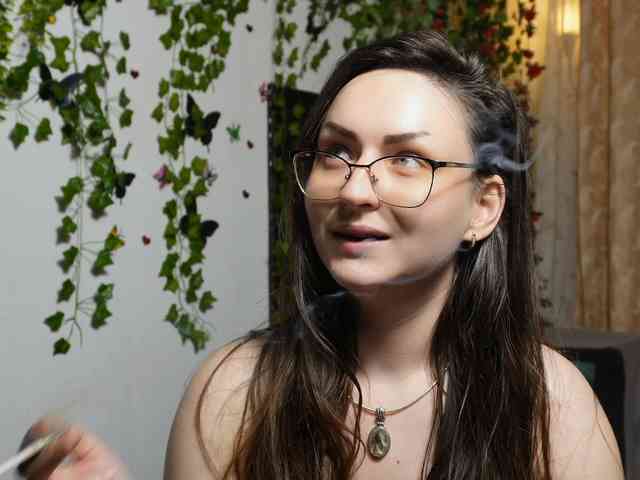 NaughtYHomemadE webcam