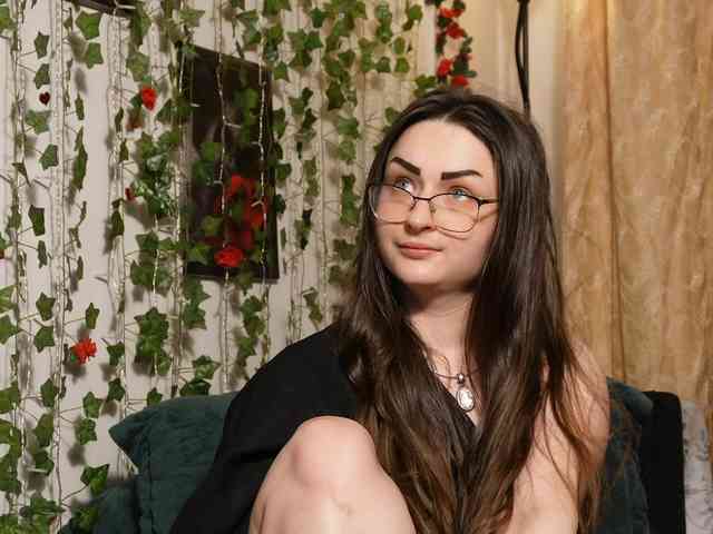 NaughtYHomemadE webcam