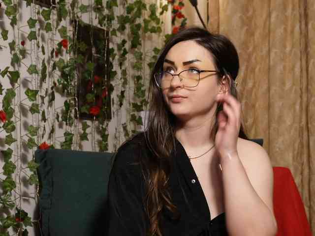 NaughtYHomemadE webcam