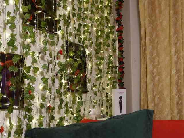 NaughtYHomemadE webcam