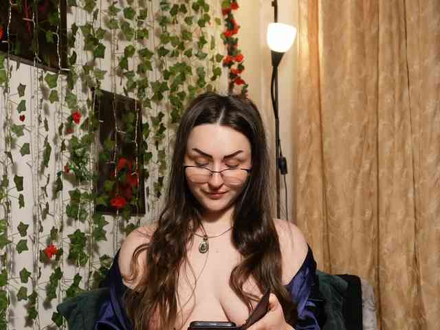 NaughtYHomemadE webcam