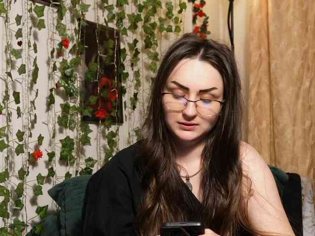 NaughtYHomemadE webcam