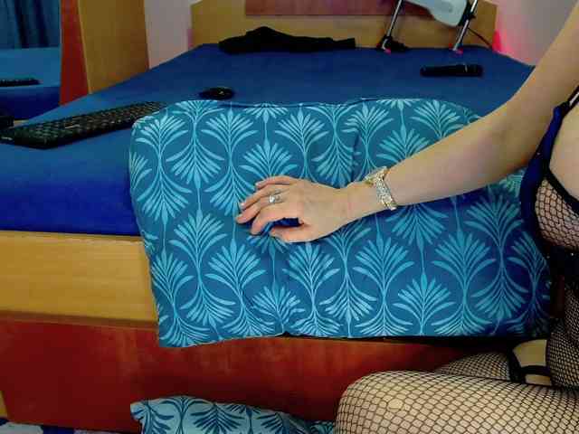 SophieRosenfeld webcam