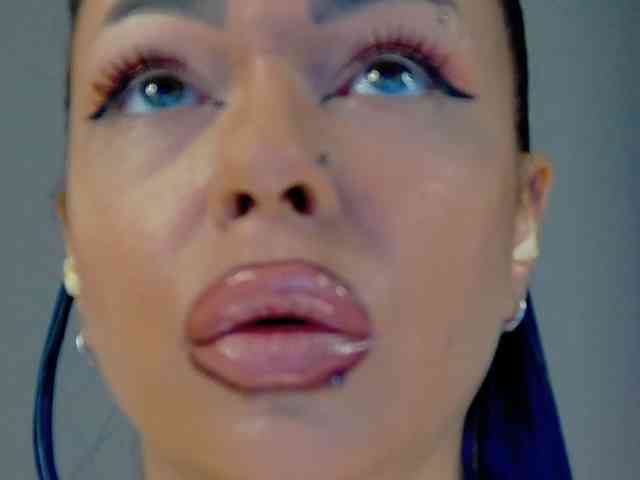 SophieRosenfeld webcam