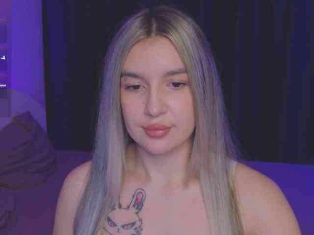 Модель: RoxyChilli