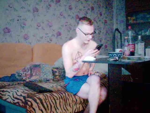 nickmax2025 Live Webcam on BongaCams