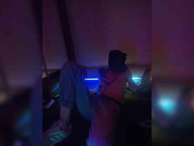 Two-dicks Live Webcam on BongaCams