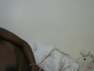 Ebonyrogan's Live Webcam
