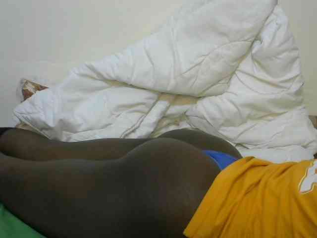 Ebonyrogan webcam
