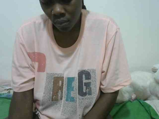 Ebonyrogan webcam