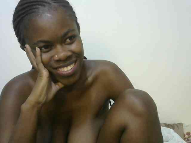 Ebonyrogan webcam