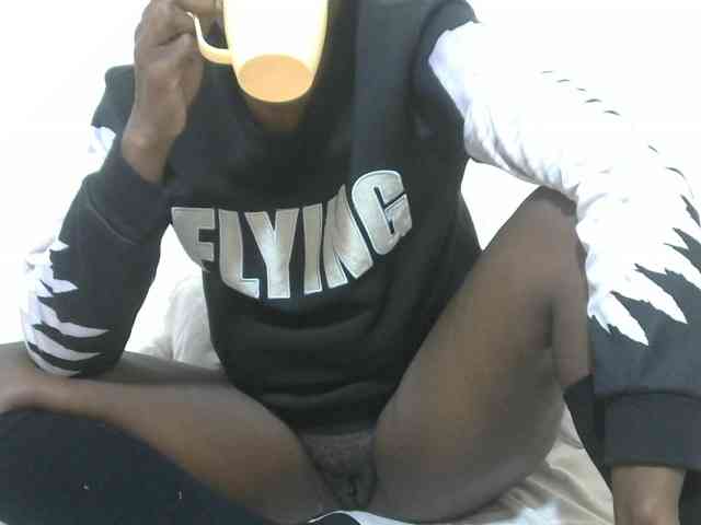 Ebonyrogan webcam
