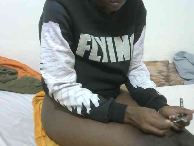 Ebonyrogan webcam