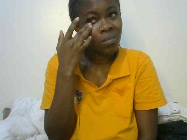Ebonyrogan webcam