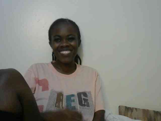 Ebonyrogan webcam