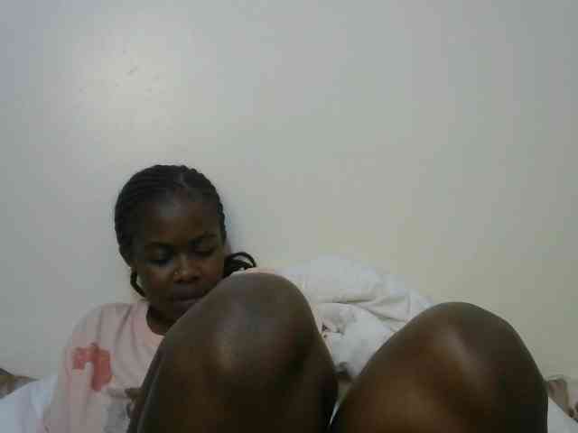 Ebonyrogan webcam