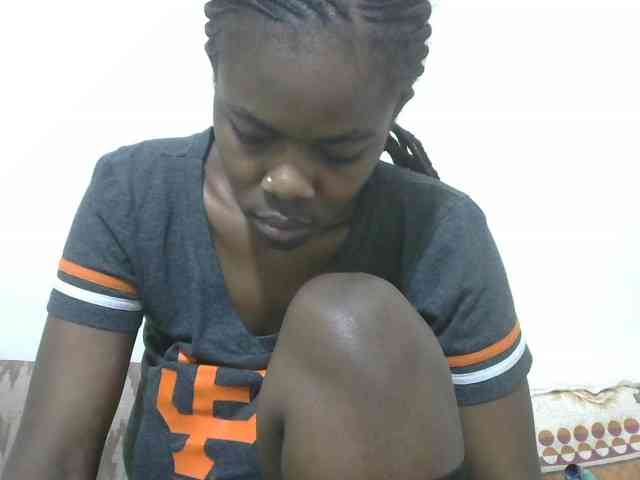 Ebonyrogan webcam