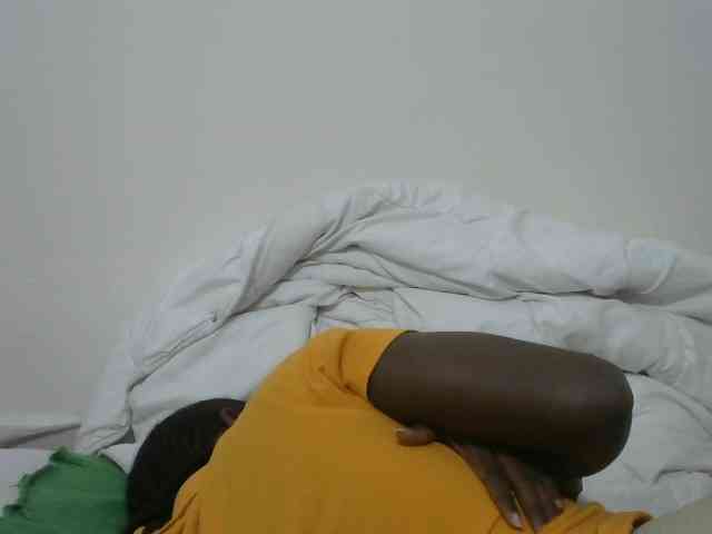 Ebonyrogan webcam