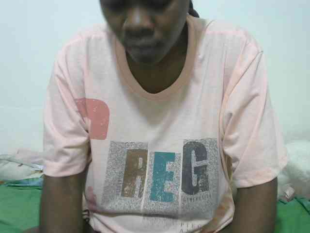 Ebonyrogan webcam