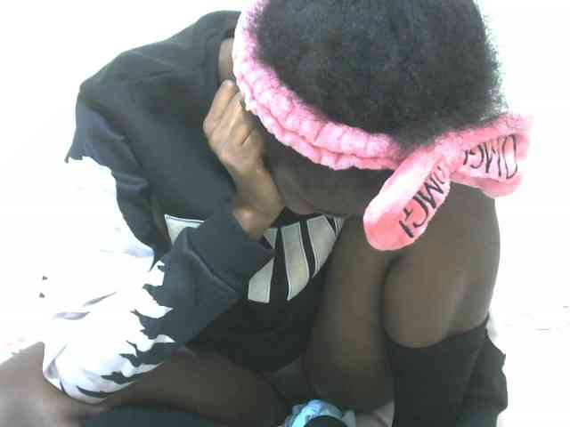 Ebonyrogan webcam