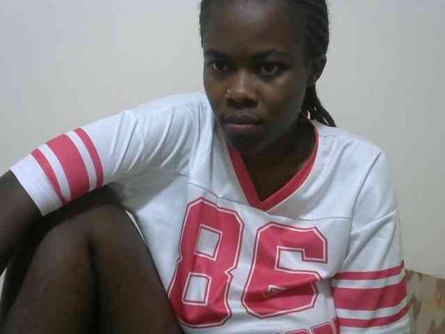 Ebonyrogan webcam
