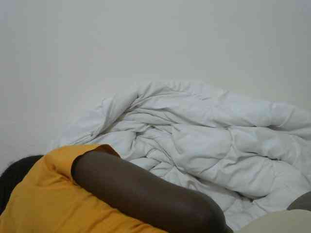 Ebonyrogan webcam