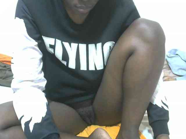 Ebonyrogan webcam