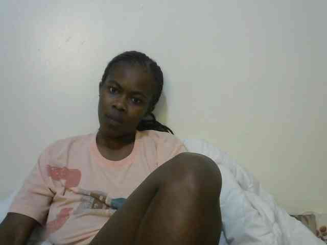 Ebonyrogan webcam