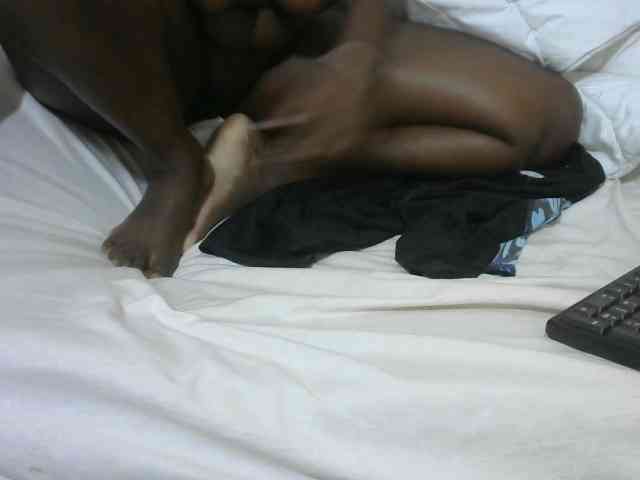 Ebonyrogan webcam