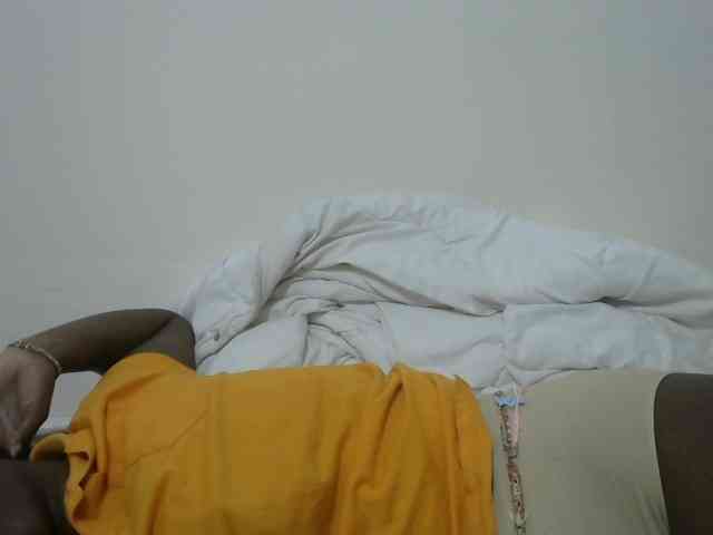 Ebonyrogan webcam