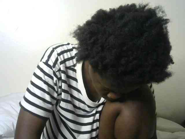 Ebonyrogan webcam