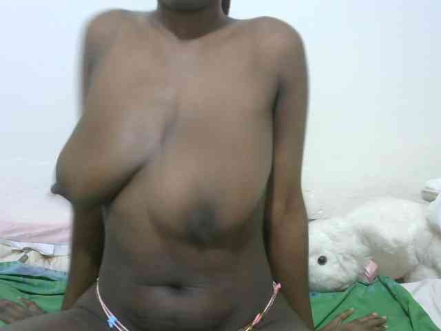 Ebonyrogan webcam