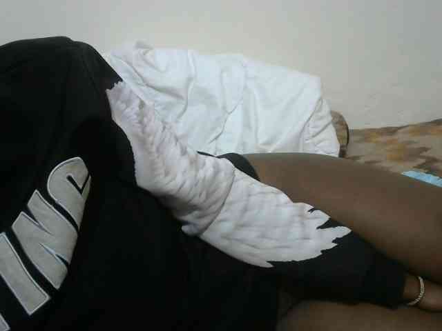 Ebonyrogan webcam