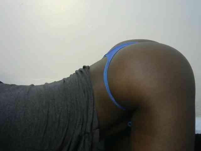 Ebonyrogan webcam