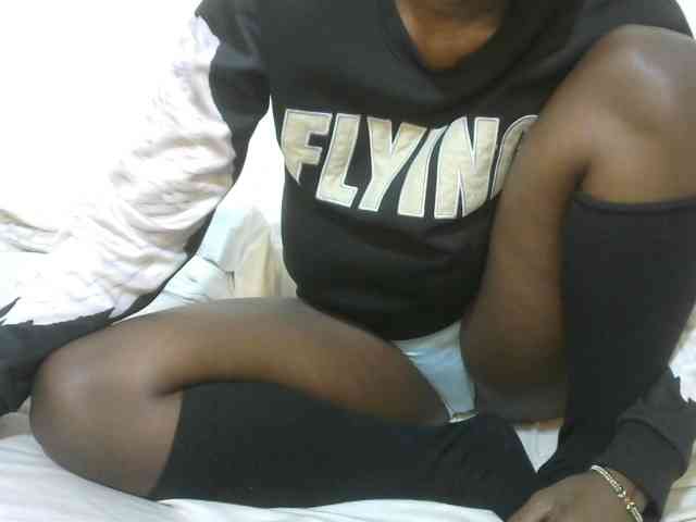 Ebonyrogan webcam