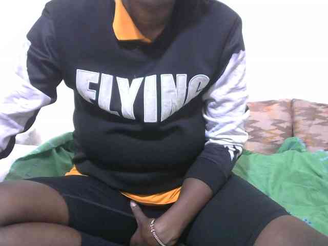 Ebonyrogan webcam