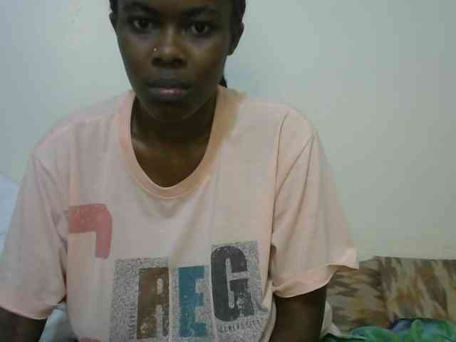 Ebonyrogan webcam