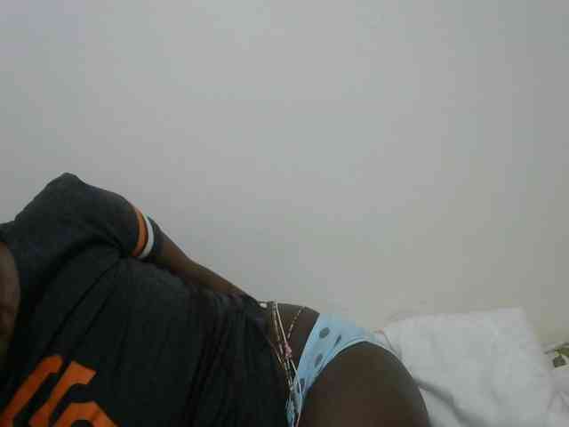 Ebonyrogan webcam