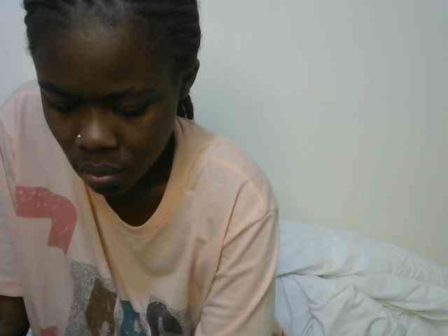 Ebonyrogan webcam