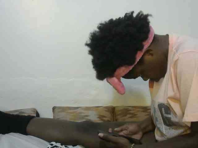 Ebonyrogan webcam
