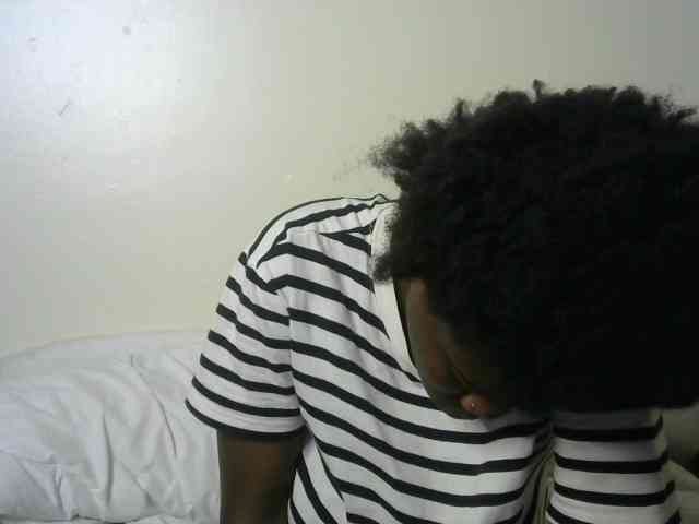 Ebonyrogan webcam