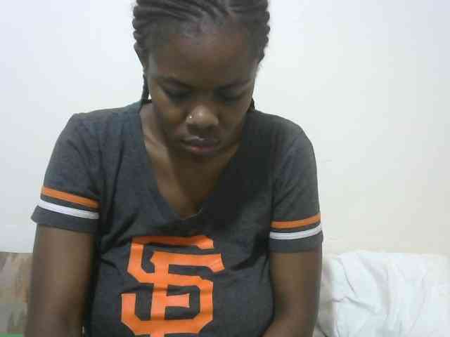Ebonyrogan webcam