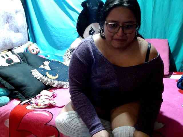 AMARAA17 webcam