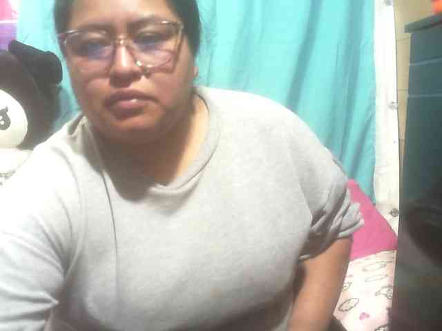 AMARAA17 webcam